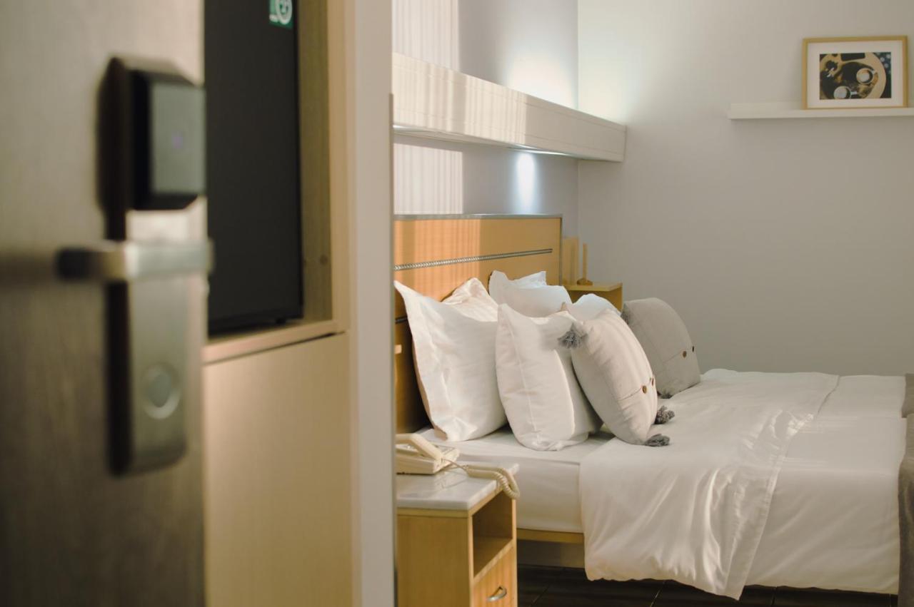 Acropol Hotel Athena Bagian luar foto